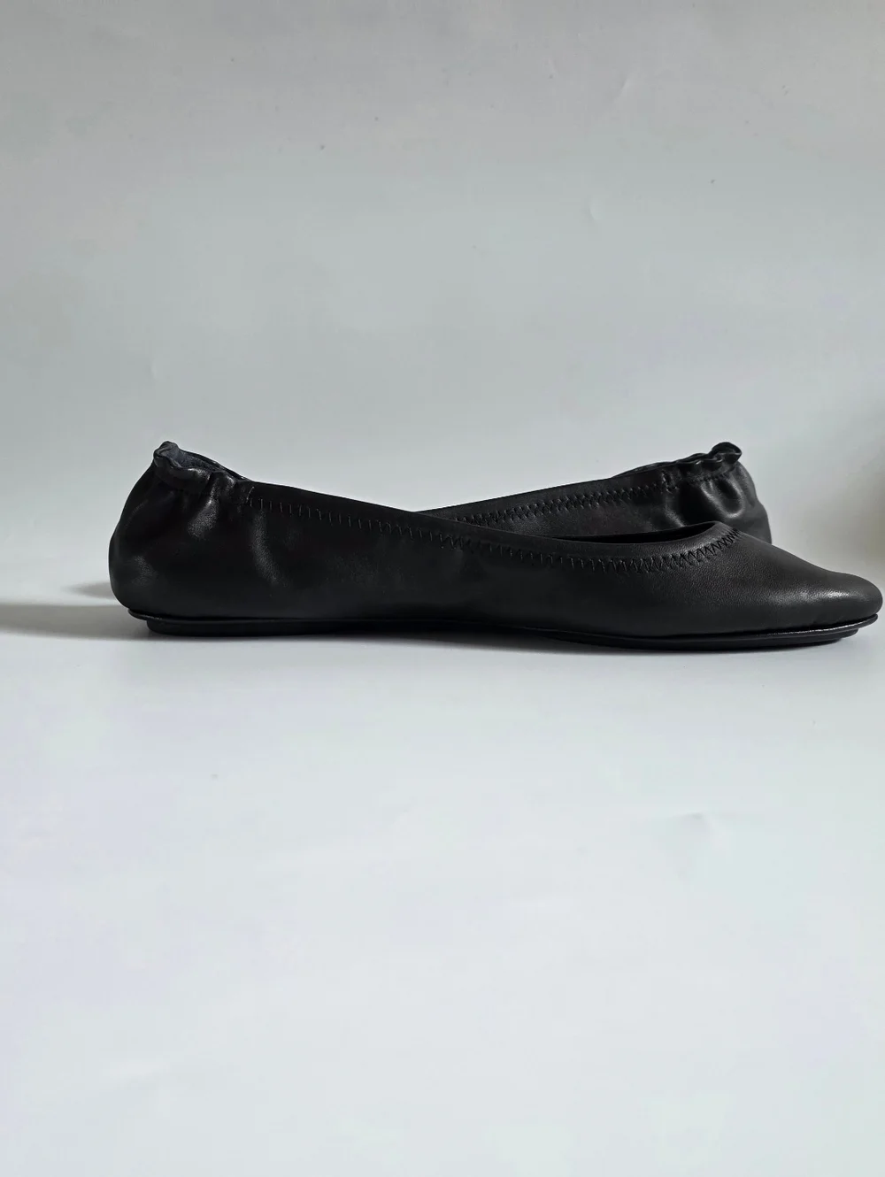 Quince Italian Leather On-The-Go Black Ballet Flat Woman's Size 10 - Picture 5 of 13